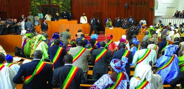 Assemblée nationale : La révision du règlement intérieur et l’affaire des 94 milliards de Fcfa au menu