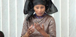 Aïssata Tall Sall cogne les ignorants qui l’attaquent