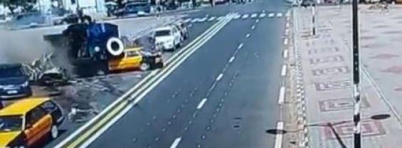 Le film de l’accident du véhicule de la gendarmerie sur les Allées du Centenaire (vidéo)