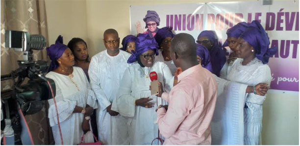 8 mars : L’UDS-A “outille” ses coordinatrices de Dakar et offre des moulins, des décortiqueuses…, à Kaolack