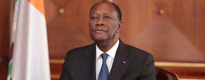 Présidentielle en Côte d’Ivoire : Alassane Ouattara officialise sa candidature pour l’élection du 25 octobre