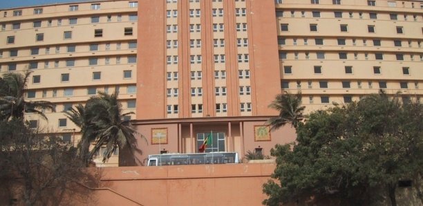 Covid-19 : Une dame “confinée” à l’hôtel Ngor Diarama crie son agacement