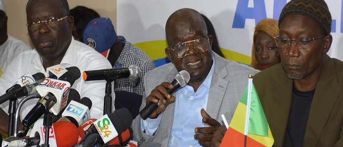 Opposition : Omar Sarr prend la tête du FDR