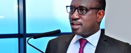 Un fonctionnaire révoqué doit-il pouvoir prétendre à la magistrature suprême ?