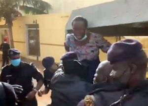 Arrestation des femmes de Pastef : Me Babacar Ndiaye appelle à la retenue
