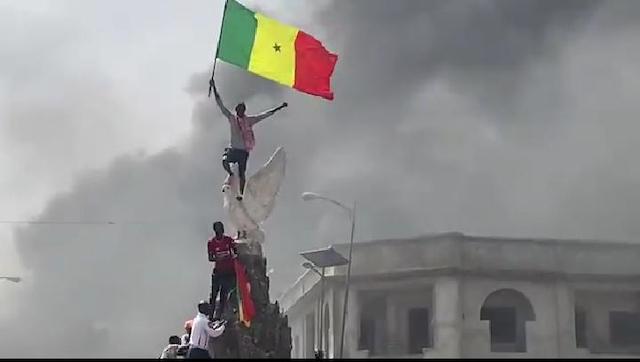 8 mars 2021, place Jean Paul II à Ziguinchor : quels enseignements en tirer ?