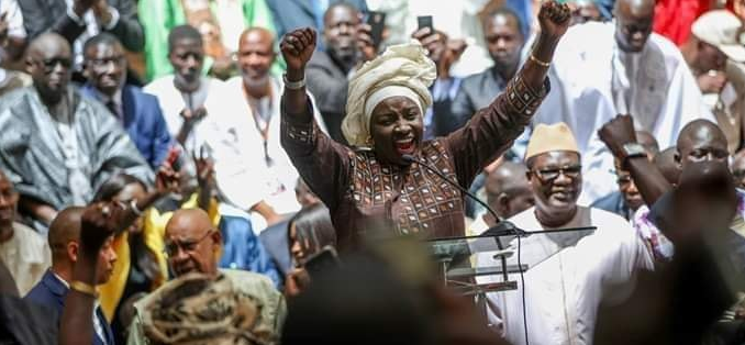 Aminata Touré : “La victoire de Benno aux Législatives est nette et sans bavure”