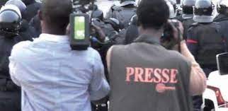 Liberté de la presse : Sit-in des journalistes devant le ministère de la Communication