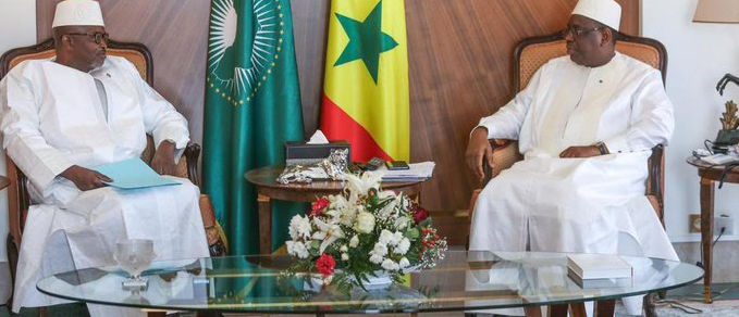 Décès d’ABC : Macky Sall rend hommage à un brave compagnon