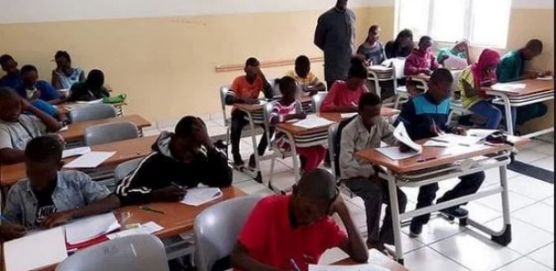Covid-19 : Tous les enseignants & étudiants seront vaccinés avant la rentrée des classes