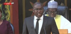 Assemblée nationale : Abdoul Aziz Diop quitte le groupe de l’opposition