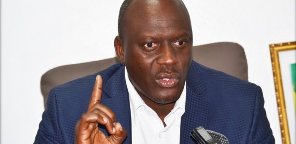 Benoît Sambou annonce la dissolution de la commission nationale du dialogue…