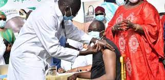 Apparition du variant Omicron: Abdoulaye Diouf Sarr appelle à la vaccination