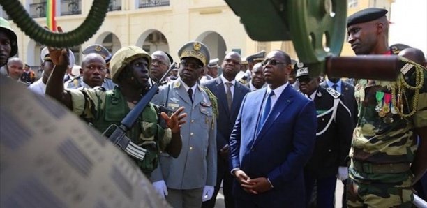 Sécurisation du pays : Macky Sall rencontre les chefs des Forces de défense et de sécurité