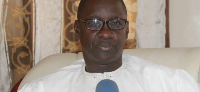 Attaques contre le Hcct : Bassirou Mbacké Diakhaté cogne l’opposition et invite les alliés du Président à “resserrer” les rangs…