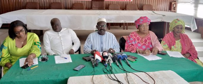 Propos diffamatoires : Les députés PS “cassent” Ameth Aïdara et menacent de l’ester en justice