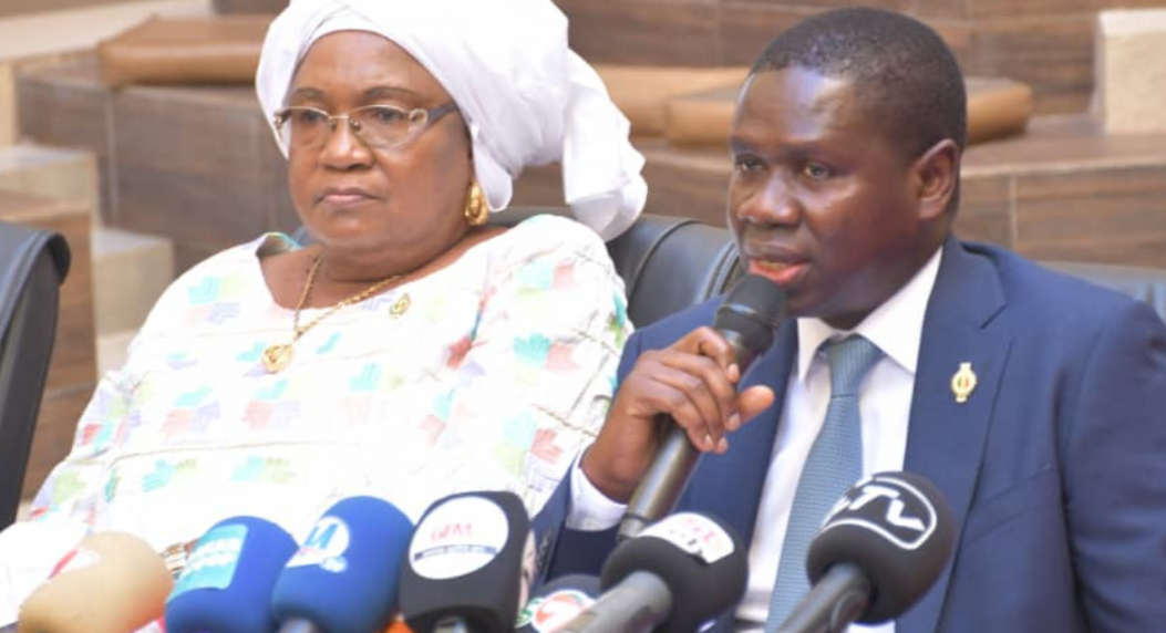 Elections législatives, Assemblée nationale : Les députés Benno félicitent les Sénégalais, le chef de l’Etat et taclent l’opposition