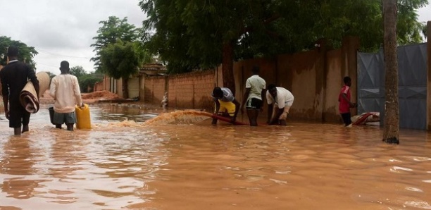 Alerte : Sangalkam les populations inondées vivent à la belle étoile