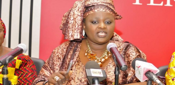 Commande de 100 millions Fcfa : Awa Niang promet l’enfer à Abass Fall