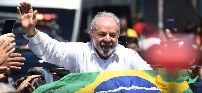 Présidentielle au Brésil: Luiz Inácio Lula da Silva élu à la tête du pays