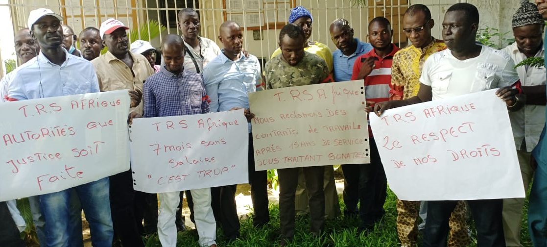 Trs Afrique : Les travailleurs dans la rue