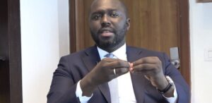 Appel à la résistance : le porte-parole du gouvernement “gifle” Sonko