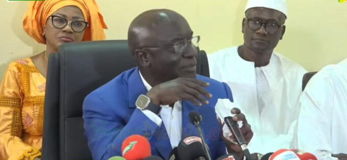 Retrouvailles libérales : Idrissa Seck exclut les Wade