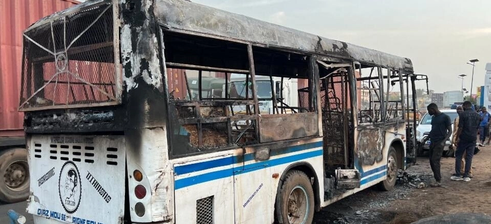 Etats-Unis :  Saër Fall arrêté dans l’affaire de l’incendie au cocktail Molotov du bus à Yarakh