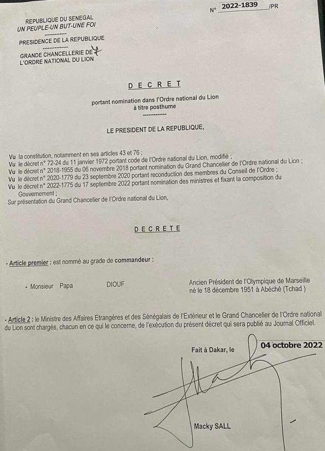 Football : Papa Diouf commandeur de l’ordre de Lion à titre posthume