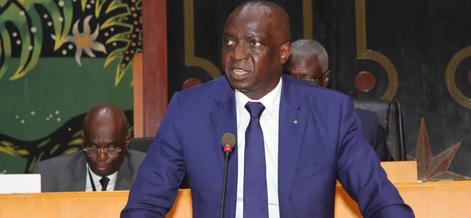 La masse salariale du Sénégal s’élève à plus de 100 milliards FCFA, selon le ministre des Finances