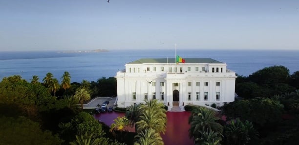 Une mosquée au Palais, dit-on ? Et puis quoi?