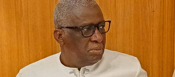 “Sonko moy Diomaye Diomaye moy Sonko” : Le Prof Ndongo émet de sérieux doutes