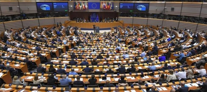 Le Parlement européen adopte le pacte asile et migration