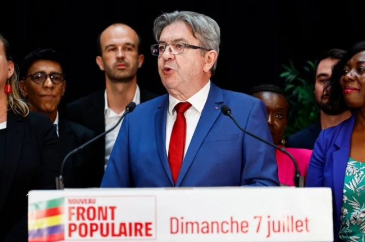 Législatives en France : La gauche défie les prédictions des sondeurs