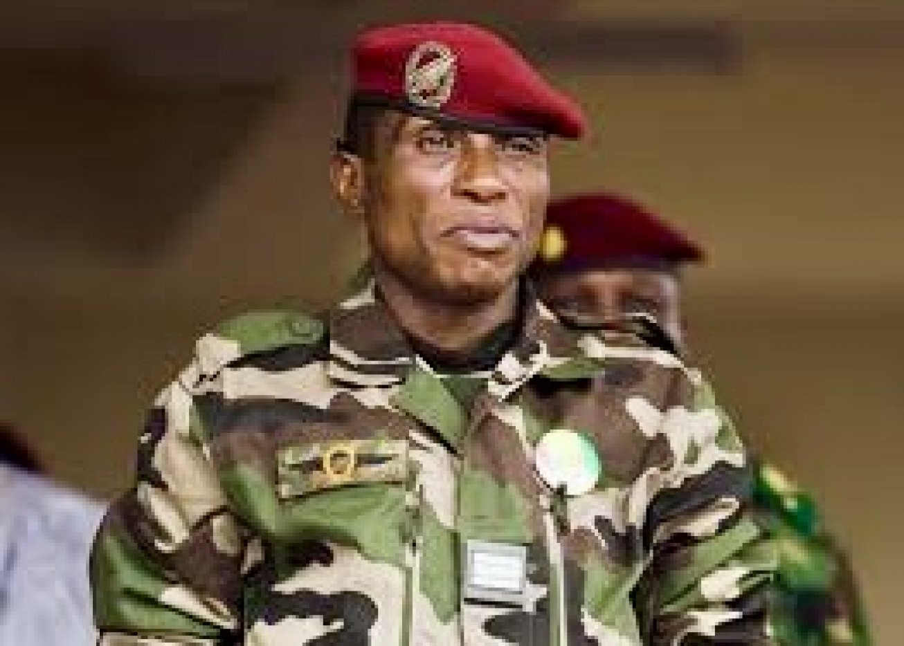 Guinée: le général Mamadi Doumbouya accorde une grâce présidentielle à Moussa Dadis Camara