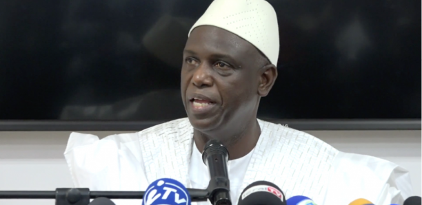 Mansour Faye conteste son interdiction de sortie du territoire