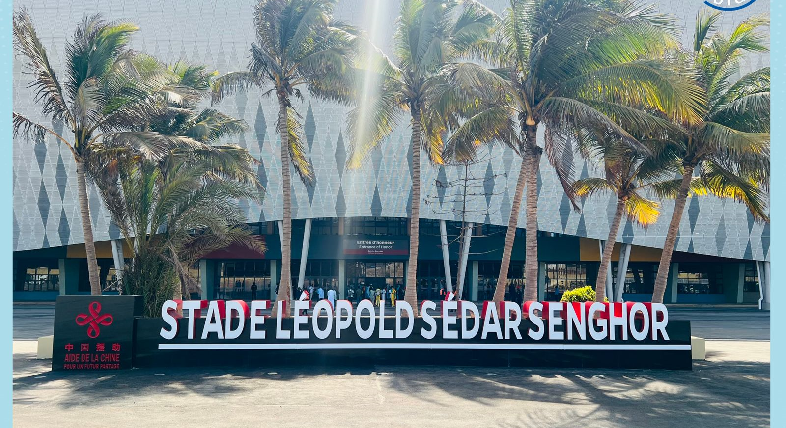 Remise symbolique de clés : Le nouveau visage du stade Léopold Sédar Senghor (images)