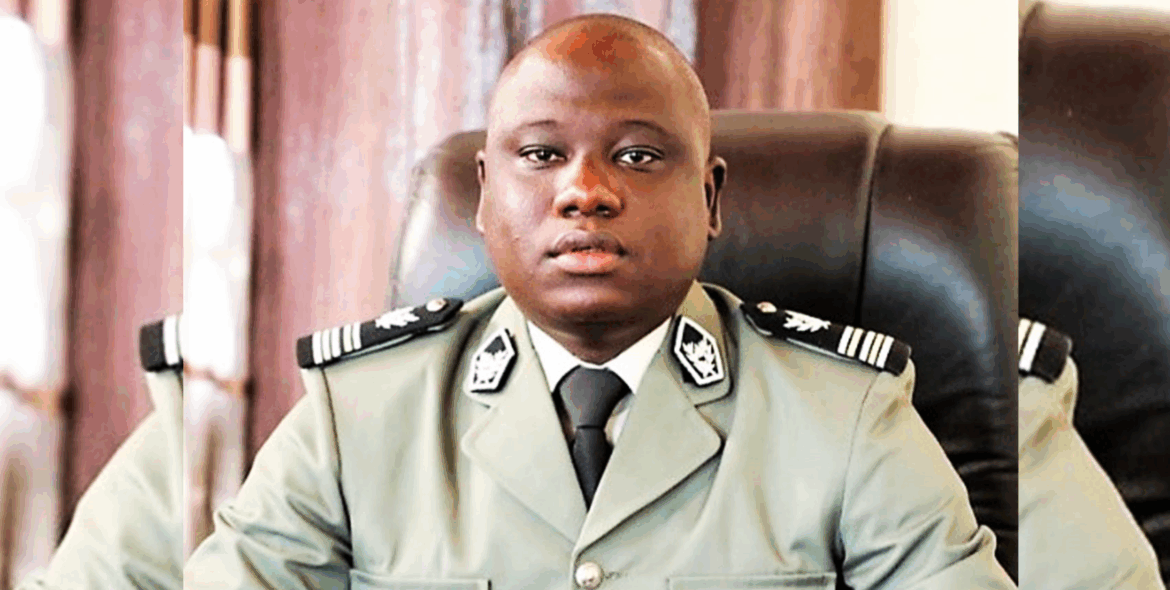 Le droit douanier à l’assaut de l’économie numérique :  l’envers du dédouanement des services en gestation