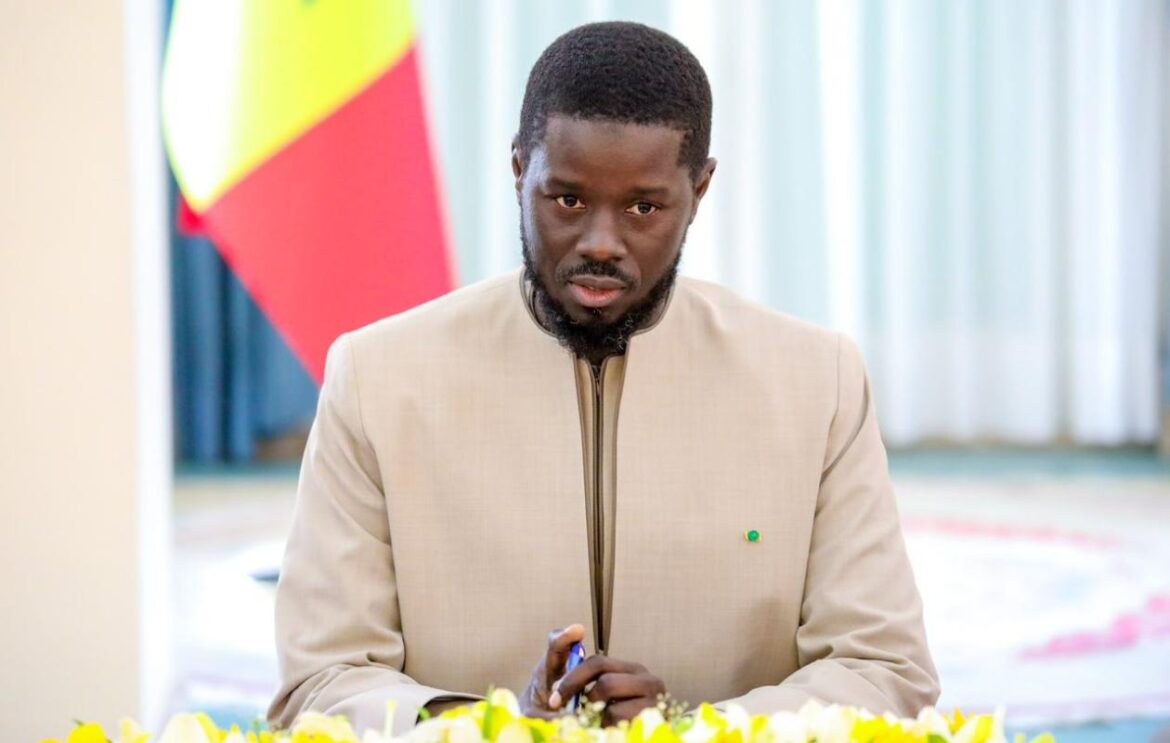 Présidence :  Écarté du Palais,  le message de gratitude de Ousseynou Ly