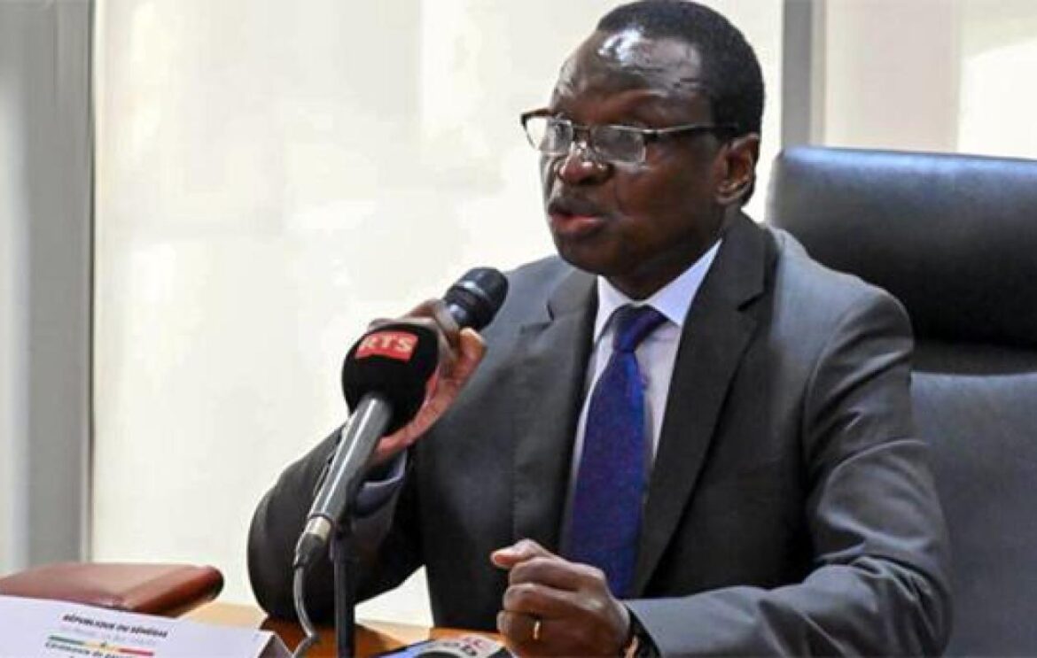 Commerce extérieur : 23,6 % en décembre, les exportations explosent de 155 %