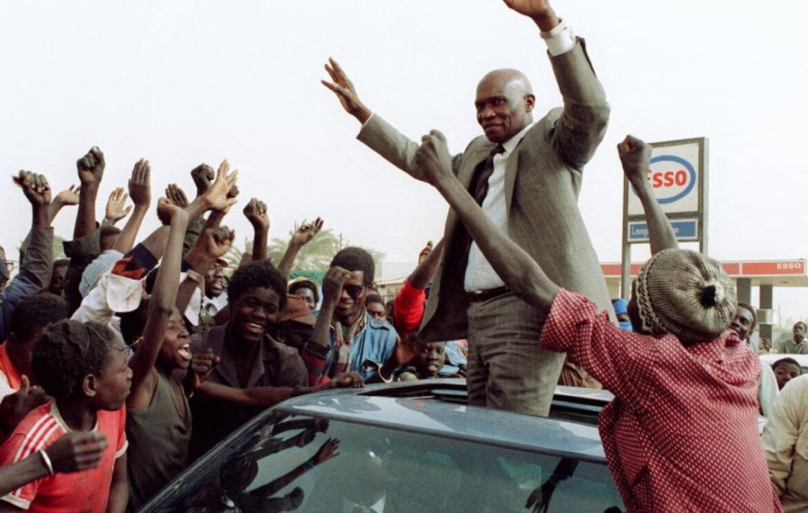 Hommage au Président Abdoulaye Wade : L’Aube du Pardon et le Triomphe de la Raison (Par Talla Sylla)