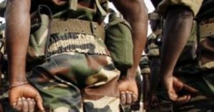 Lutte contre le Covid-19 : « L’Armée pourrait intervenir pour discipliner les populations » (juristes africains)