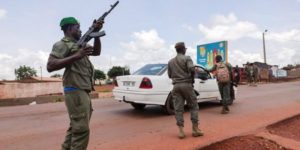 Mutinerie au Mali : la Cedeao appelle les militaires «à regagner sans délai leurs casernes»
