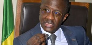 Le président Macky Sall a décidé de retirer le portant révision de l’article 87 de la constitution (Dr Malick Diop – Benno)