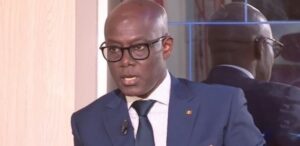Qui a intérêt à sauver la candidature de Karim Wade ?