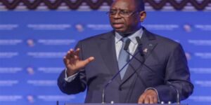 Transplantation rénale au Sénégal : Macky Sall salue la performance réalisée par l’hôpital militaire de Ouakam