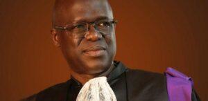 UCAD : Le Professeur Amadou Aly Mbaye remplacé par Aminata Niang Diene