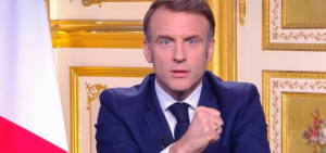 Guy Marius Sagna reprend le président Macron :  »Nous n’avons pas à remercier… »